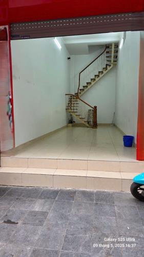 Cho thuê nhà Mặt Phố Nguyễn Trường Tộ, 4 tầng x 30m2, 3 PN, 35 Triệu KD Cà Phê, Spa... - 2