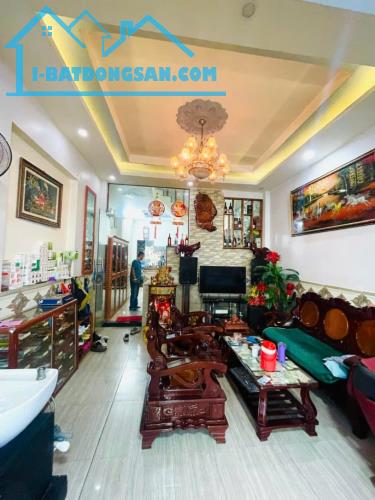"Bán nhà 3 tầng - Tăng Nhơn Phú - Tăng Nhơn Phú B, Thủ Đức .Diện tích: (4.3 x 19) = ~81.7m - 5