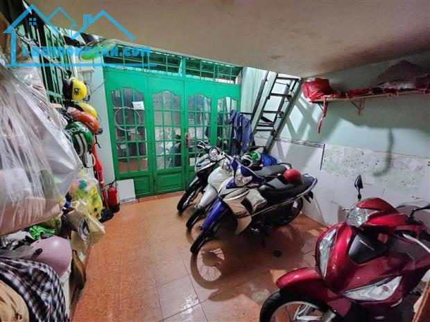 🌟 GÀ ĐẺ TRỨNG VÀNG🌟50m2 CHDV 8 PHÒNG 4 tầng –Quận.3 – HẺM XE HƠI chỉ 7 tỏi - 1