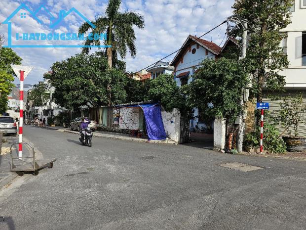 HÀ NỘI - QUẬN LONG BIÊN - PHÚC LỢI bán đất tặng nhà