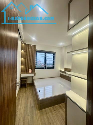 Căn hộ chung cư sổ đỏ 2 ngủ, tầng 10 mới đét tòa CT3BX2 Linh Đàm, Hoàng Mai, 57m2, giá - 3