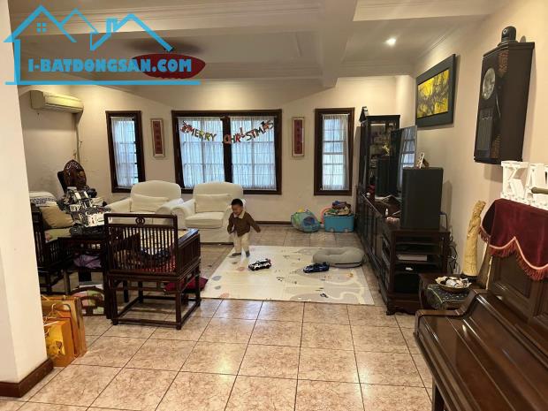 💥P. Yên Lãng, DT 64m2, Ôtô Tránh, Kinh Doanh Đỉnh, Cho Thuê 40Tr/Tháng, Giá 29.8 Tỷ