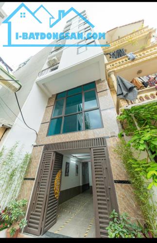 Bán gấp siêu phẩm CCMN phố Triều Khúc 80m 24 phòng doanh thu 1,2 tỷ/ năm.lh 0975100988.