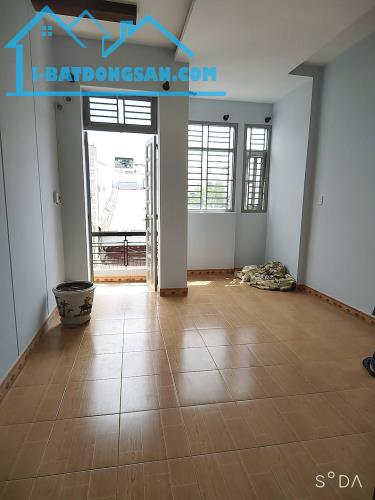 Bán Nhà Trương Thị Hoa 57m2, 2 Tầng BTCT,khu vực hiếm nhà bán. - 2