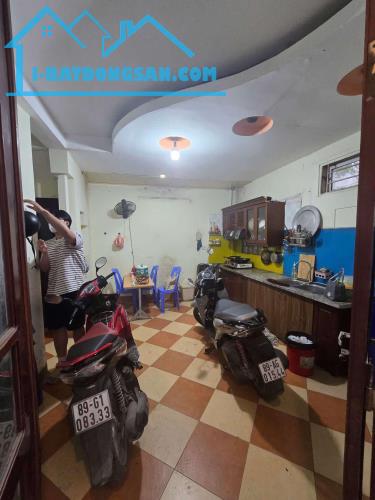 Bán nhà 5 tầng lô góc, dân xây phố Yên Hoà, Cầu Giấy mặt tiền 4m chỉ 7 tỷ