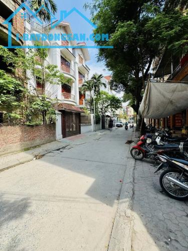 Nhà đẹp Trung Văn 105m2*5T, mt 5.5m kinh doanh, GARA, 2 thoáng, nt xịn 25.8 tỷ