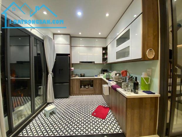 GỌI NGAY ĐỂ SỞ HỮU NHÀ ĐẸP BẠCH MAI,HAI BÀ TRƯNG 40M2 5 TẦNG MẶT TIỀN KHỦNG 7.4M GIÁ CHỈ 9 - 3