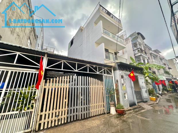 Bán Đất 80m2 Full Thổ Cư Ngang 5m Đường Xe Hơi 5m KDC Hiện Hữu Đối Diện Vạn Phúc Nhỉnh 5Tỷ