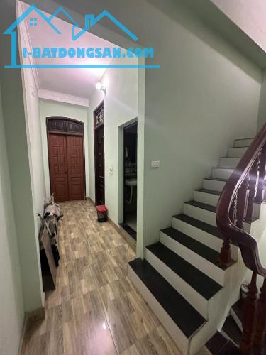 Bán nhà Thanh Nhàn 50m2 4 tầng , ngõ rộng ba gác đỗ cửa.Giá 8,15 tỷ - 3