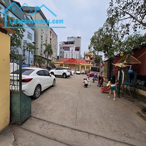 Bán đất tặng nhà Đình Quán - Bắc Từ Liêm 70m2 chỉ nhỉnh 9 tỷ - 1