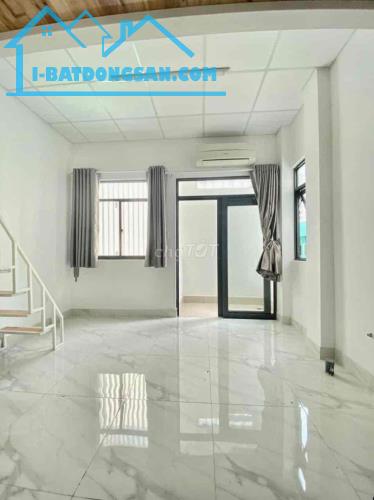 Phòng Trọ Có Máy Lạnh có Gác ở Đường Lê Trọng Tấn, Quận Tân Phú - 2