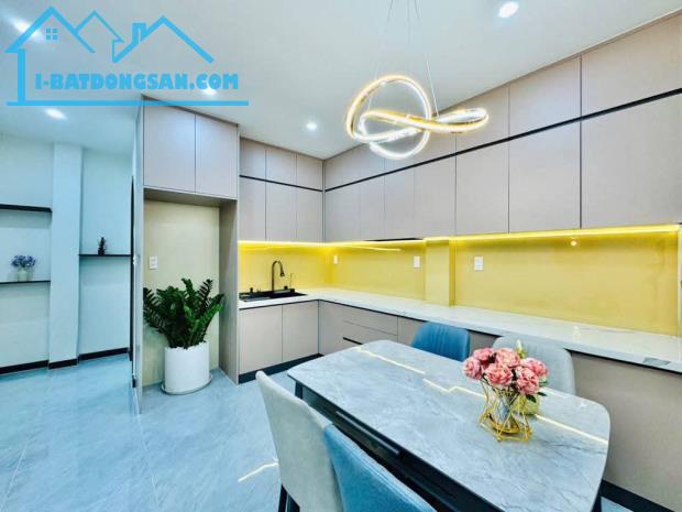 NHÀ ĐẸP -Bình Thạnh -3T BTCT- NHỈNH 6TỶ- TẶNG FULL NTCT - 2