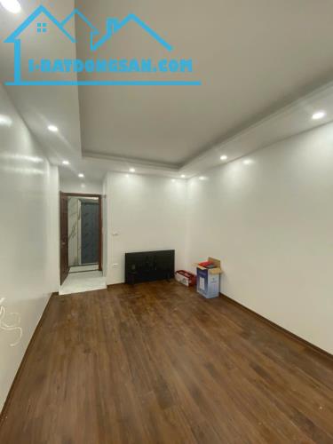 Nhà riêng trong ngõ, mới koong 6 tầng thang máy, 33.3m2, giá chỉ hơn 7 tỷ xíu - 1