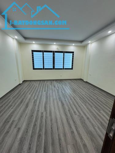 Chính chủ bán nhà Vạn Phúc, Hà Đông 31m, 5 tầng ô tô đỗ gần chỉ hơn 6 tỷ LH 0962780005 - 2