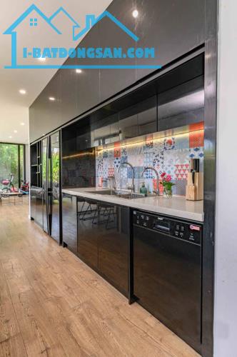 Biệt Thự Sân Vườn Phố Tây Hồ – 160m² – View Hồ – Giá Chỉ 48.5 Tỷ – Chủ Gửi Bán Gấp! - 3