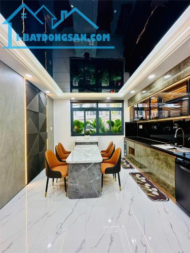 Chủ giảm giá bán Lỗ Hơn nữa Tỷ Đồng (600tr) - NHÀ MỚI HXT, DTSD: gần 212m2 - 3