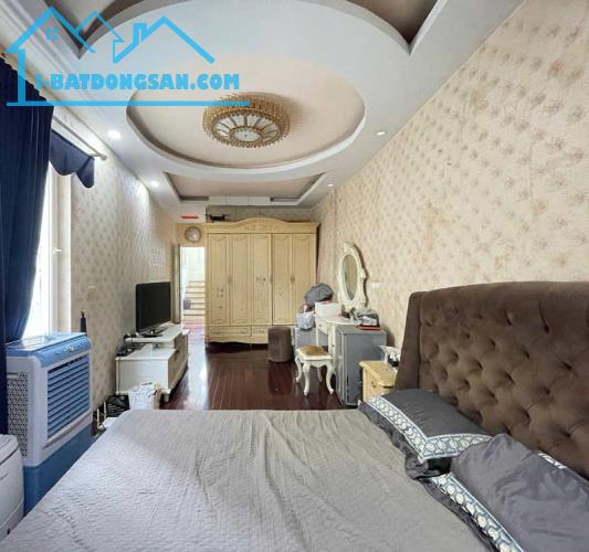 SIÊU PHẨM VĂN CHƯƠNG– ĐỐNG ĐA– MẶT ĐƯỜNG ÔTÔ TRÁNH– VỈA HÈ RỘNG– KINH DOANH ĐỈNH– 12.65 TỶ - 1