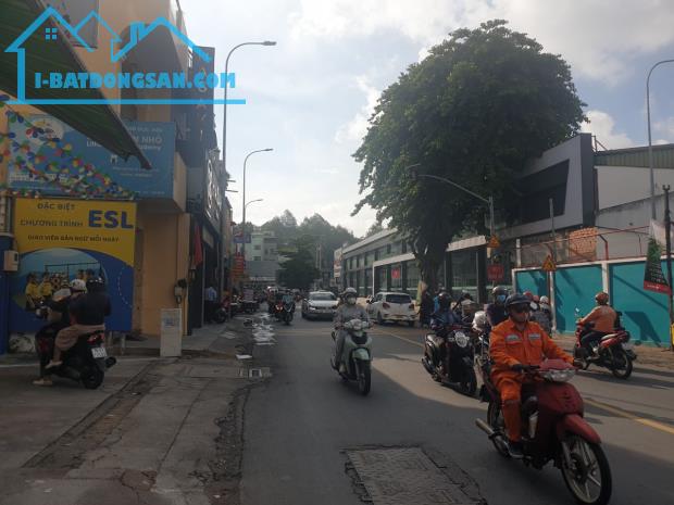 Bán nhà mặt tiền đường Phổ Quang, 90m xây tòa buiding cực đẹp, 24 tỷ