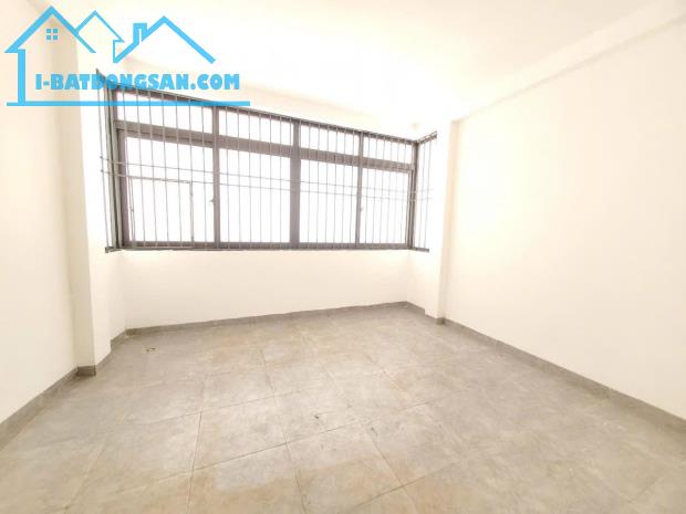 Bán gấp nhà  rộng thoáng 42mx6T giá 8.6 tỷ Bùi Xương Trạch- ở cho thuê 0962159705 - 2