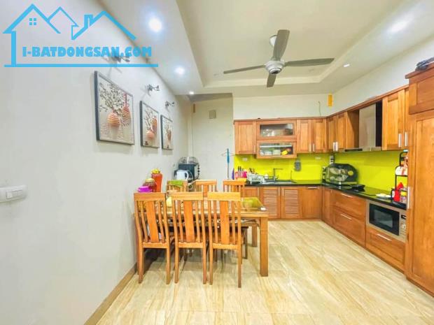 Bán gấp nhà phân lô ngõ Thái Thịnh, Đống Đa, ô tô đỗ cửa, 4 tầng 48m2, 12 tỷ - 4