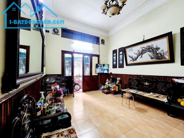 NHÀ PHÁO ĐÀI LÁNG  72m - 5 TẦNG - MT 3.4m - OTO 21 TỶ - 1