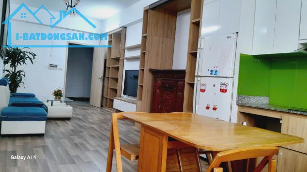 Chính chủ cần bán căn 232 HH03A KĐT Thanh Hà 2 ngủ 72m full đồ