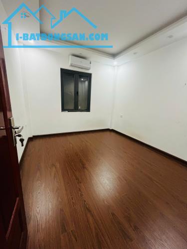 Cho thuê nhà ngõ Gốc Đề 60m x 4 tầng, 4 ngủ, 15 Triệu - ở gđ, nhóm ngoan - 2