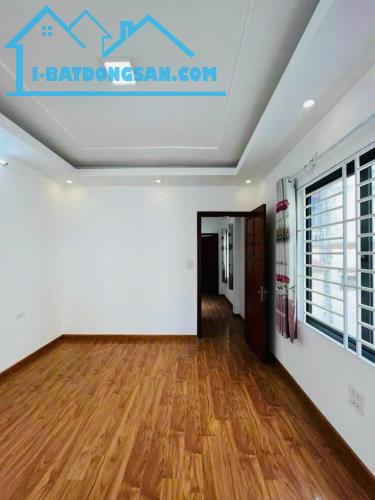 Tậu nhà đẹp-mặt ngõ thông lô góc 2 thoáng-oto Bùi Xương Trạch-48mx4T dòng tiền tốt-9.98tỷ - 2