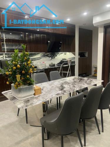 PHỐ SIÊU VIP - MẶT NGÕ THÔNG - BÁN NHÀ ÔNG ÍCH KHIÊM 40M2 - 4M MẶT TIỀN - Ô TÔ - HIẾM BÁN - 2