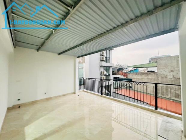 NHÀ ĐẸP TÔN ĐỨC THẮNG - THANG MÁY - FULL NỘI THẤT - 1 NHÀ RA PHỐ - 5