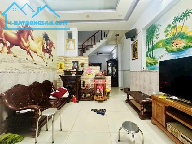 BÁN NHÀ HƯƠNG LỘ 2 BÌNH TÂN - 3 TẦNG - HẺM XE TẢI - 64M2 CHỈ NHỈNH 5 TỶ TL - 1