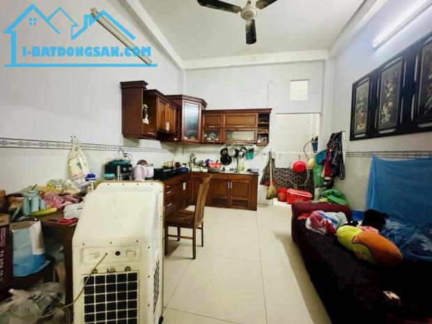 BÁN NHÀ HƯƠNG LỘ 2 BÌNH TÂN - 3 TẦNG - HẺM XE TẢI - 64M2 CHỈ NHỈNH 5 TỶ TL - 3