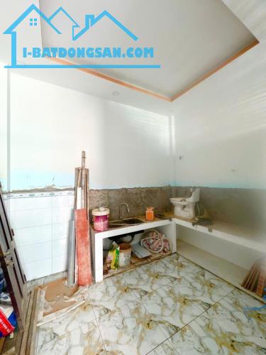 SIÊU PHẨM - CHỈ 4.4 TỶ - HẺM XE HƠI - NHÀ MỚI ĐẸP - MUA VÀO Ở NGAY. - 1