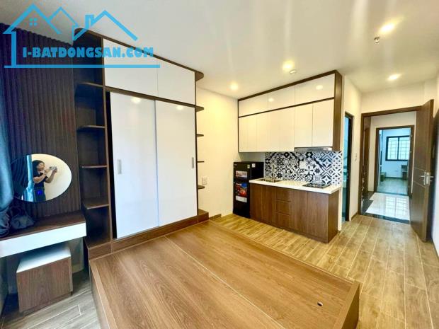 HOÀNG HOA THÁM - GÀ ĐẺ TRỨNG VÀNG - 7 TẦNG THANG MÁY - DÒNG TIỀN TỐT - 1