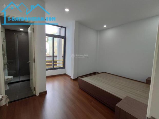 🏡 Bán nhà hẻm 4m Nguyễn Tri Phương, Q.10, cho thuê 20tr, 7.x tỷ!