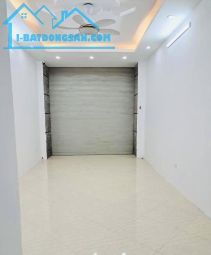 NHÀ BÁN  ĐÔNG THIÊN HOÀNG MAI   DT 30.M / mặt tiền.4.M - 3