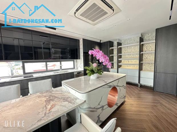 🏡 BÁN NHÀ LÔ GÓC BỒ ĐỀ - LONG BIÊN - GARA - THANG MÁY - 42m² - MT 6m - Giá: 14,8 tỷ - 1