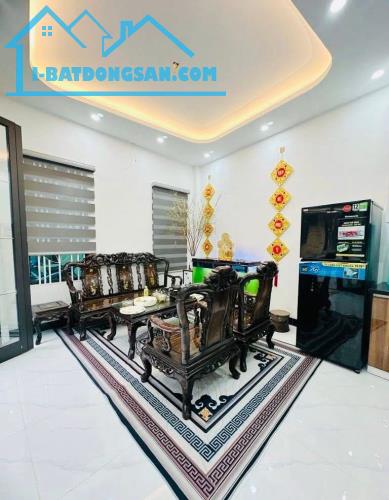 NHÀ ĐẸP HOÀNG MAI- NGÕ NÔNG RỘNG - FULL NỘI THẤT - CHỈ NHỈNH 5 TỶ