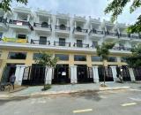 NHÀ 4 LẦU XE HƠI NGAY NGÃ TƯ GA Q12! QUÁ ĐẸP! GIÁ RẤT TỐT LUÔN