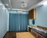 B.á.n nhà phố Bồ Đề 41m² – Thông Hồng Tiến – Ô tô đỗ cổng – Vị trí siêu đỉnh