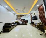Bán gấp nhà Lô góc- Dịch Vọng - Cầu Giấy 40m2 – 4 Tầng – Giá chỉ 8 tỷ