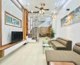 🎄 CỰC ĐẸP, DIỆN TÍCH RỘNG 62M2 TRƯƠNG ĐỊNH 8,8 TỶ/, 140TR/M2 QUÁ RẺ, SÂN ĐỂ 10 XE MÁY.