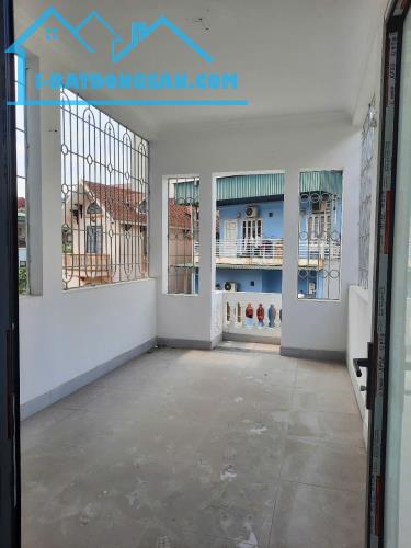 bán nhà mặt phố khương trung thanh xuân 20ty500tr DT42m2 ,4 tầng LH 036.214.6202