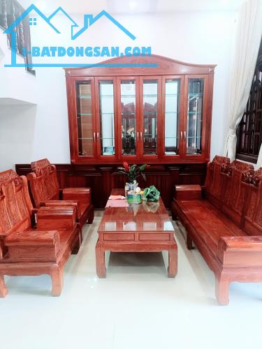 Bán Nhà Quận 9 Nhà siêu đẹp Nhỉnh 8 tỷ - 1