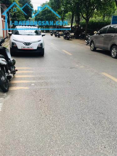 Bán nhà An Dương Vương dt 70/75m 3 tầng  mặt tiền 3.8m giá 17.5 tỷ Tây Hồ - 5