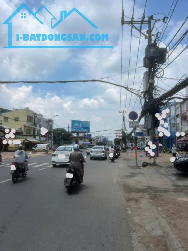 Bán gấp nhà 2 MT  Nguyễn Bá Tòng và Trường Chinh P.11 Quận Tân Bình - 1