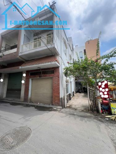 Bán gấp nhà 2 MT  Nguyễn Bá Tòng và Trường Chinh P.11 Quận Tân Bình - 2