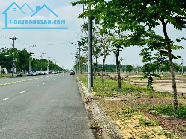 CẦN BÁN GẤP  đất thổ cư 100% vị trí đắc địa TTHC Bàu  Bàng, Cách QL13 500m, DT 80m². - 2