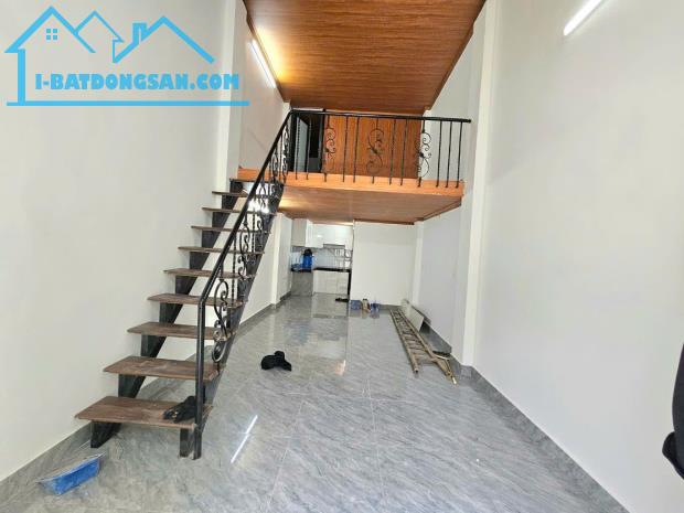 Trung tâm Cổ Nhuế- nhà mới- ở ngay- 33m- 2,9 tỷ