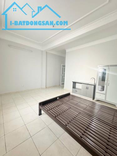 BÁN GẤP - 11 TỶ - 5 TẦNG - 84 M2 - NGANG 5M - CHDV 8PN 8WC MẶT TIỀN KINH DOANH ĐỈNH - - 2